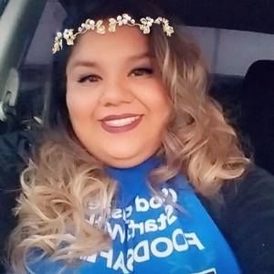 Meet your Posher, Perla